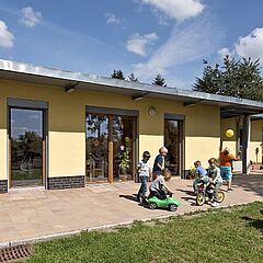 Außenansicht Gebäude Kindertageseinrichtung Gänseblümchen