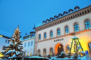 Weihnachtliche Stimmung auf dem Marktplatz