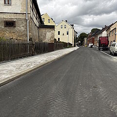 fertiggestellte Straße